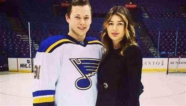 Vladimir Tarasenko Bio, Age, Height, Career, Wife, Children, Net Worth
