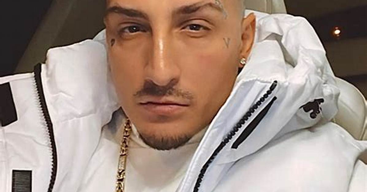 Vuk Mob- Wiki, Age, Height, Net Worth, Boyfriend, Ethnicity