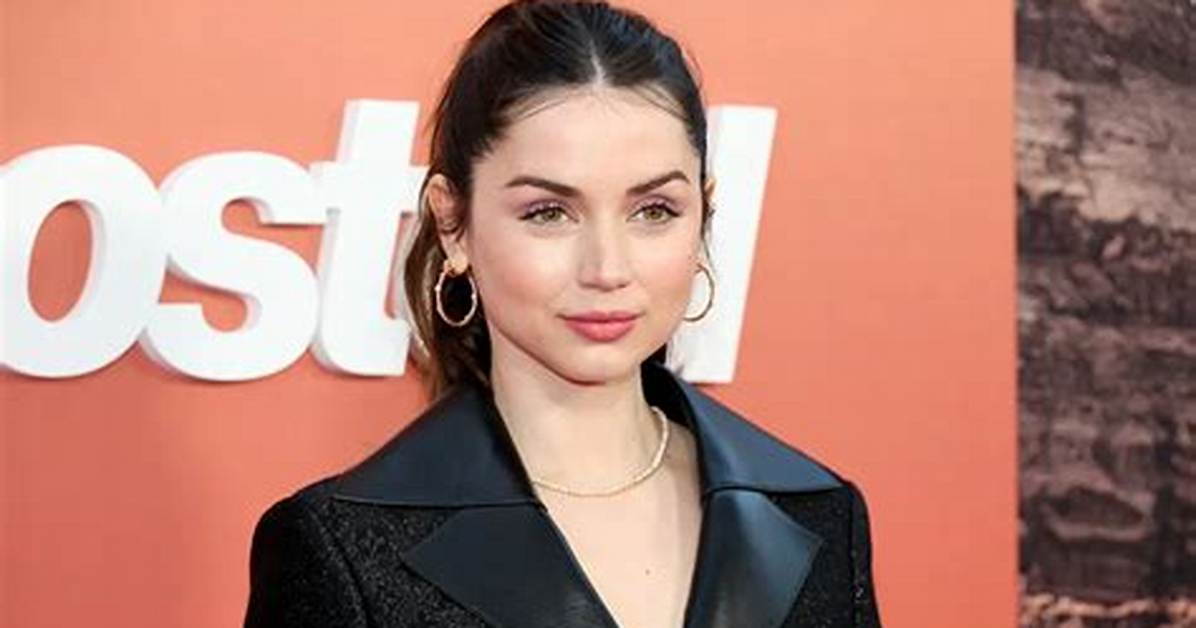 What Is Ana De Armas’s Net Worth?