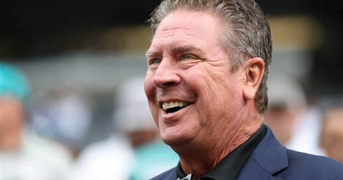 What Is Dan Marino’s Net Worth: Biography, Net Worth & More