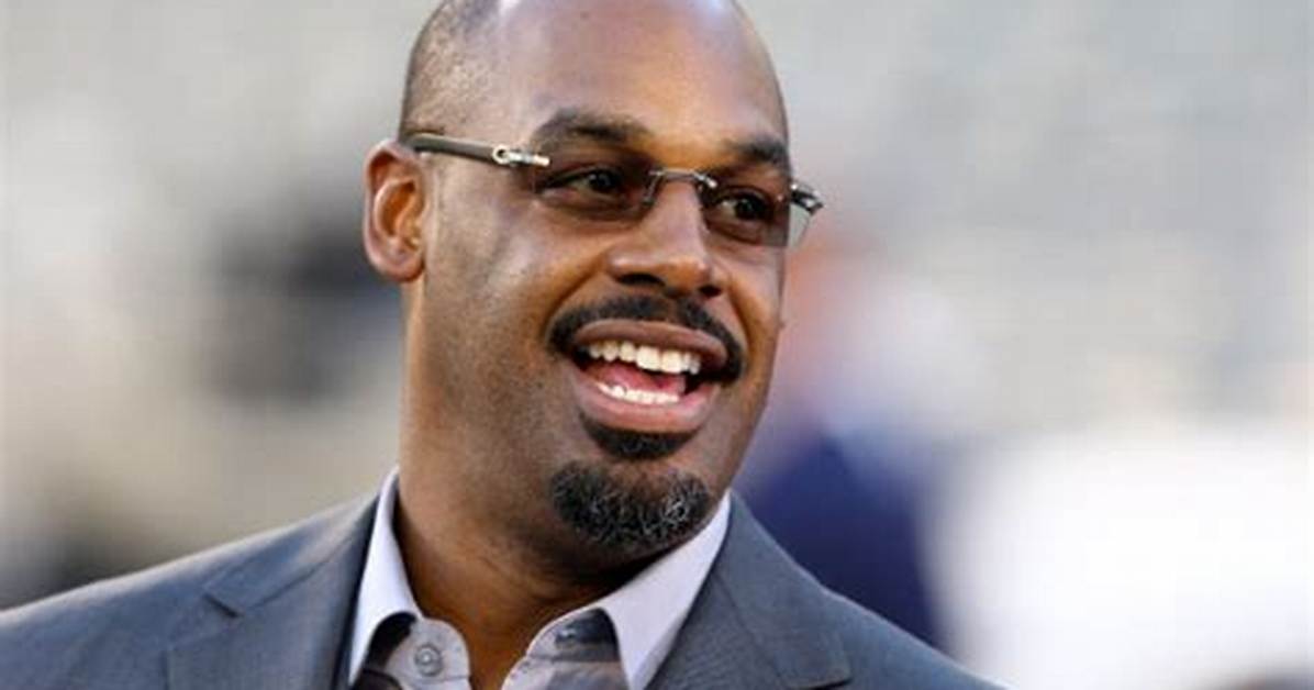What Is Donovan Mcnabb’s Net Worth: Biography, Net Worth & More