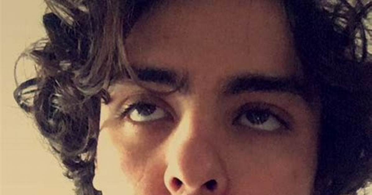 What Is Fin Macmillan's Snapchat?
