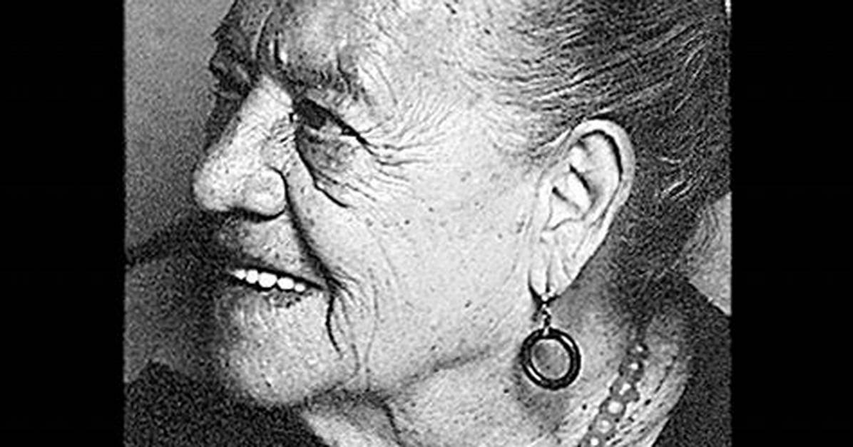 Who Are Matilde Landeta Parents?