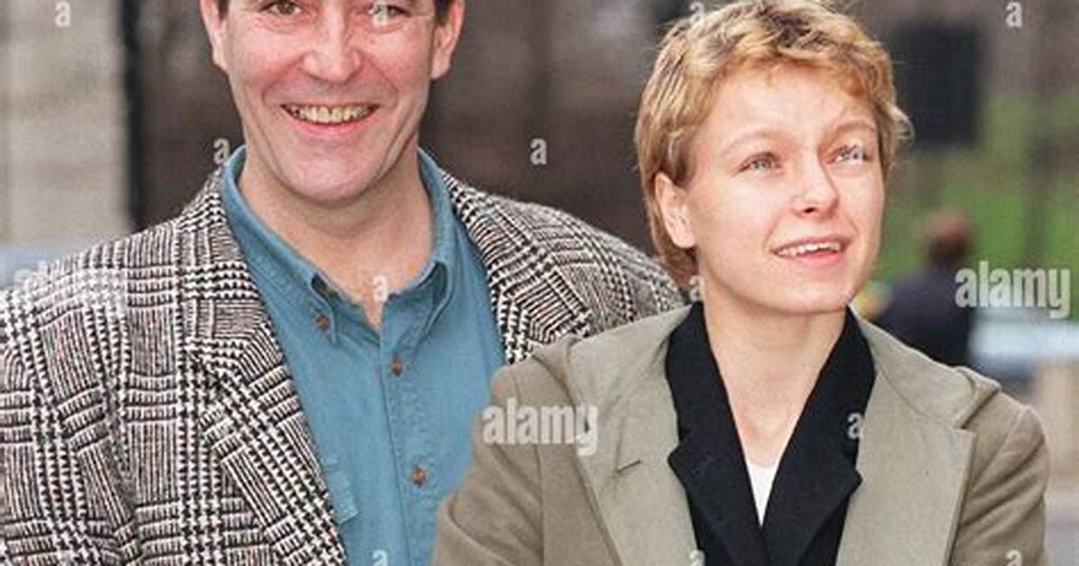 Who Is Ciar%C3%A1N Hinds Wife Family and 600. Jpg