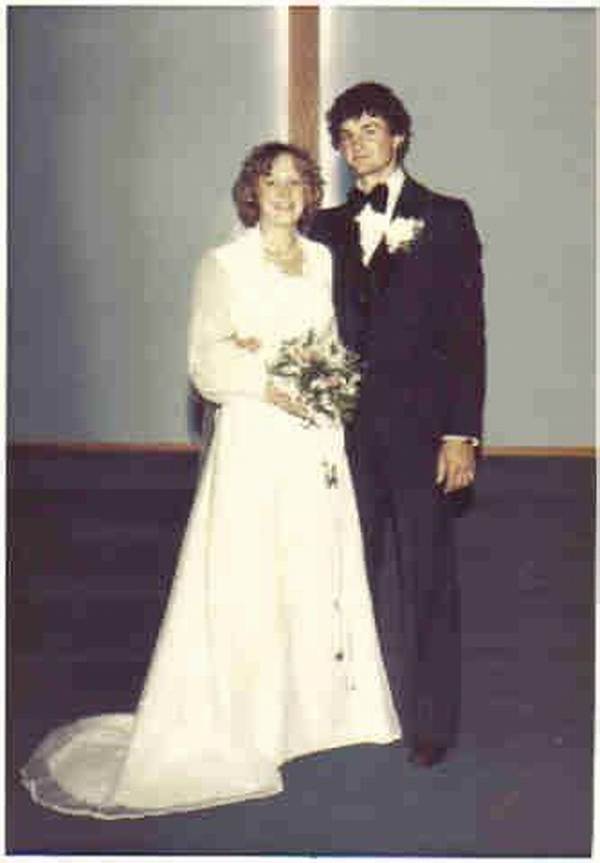 Who Is Darryl Sutter's Wife? Meet Wanda Sutter