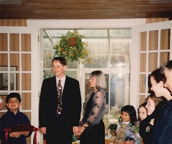 Who Is Geoffrey Hinton’s Spouse?