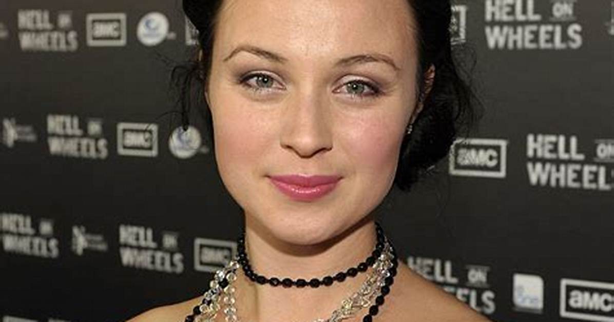 Who Is ‘Hell on Wheels’ Actress Robin Mcleavy Dating After Breaking up with Boyfriend Joel Edgerton? Who Is Father of Her Baby Boy?