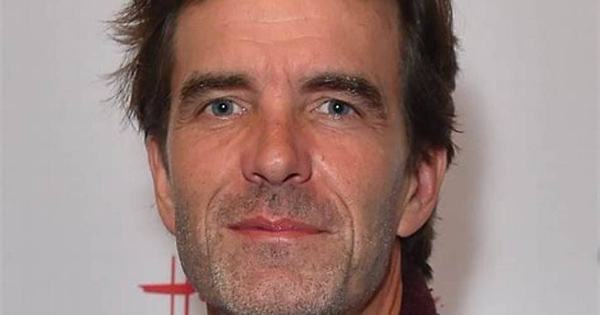 Who Is Lucas Bryant Dating – Lucas Bryant's Wife & Exes