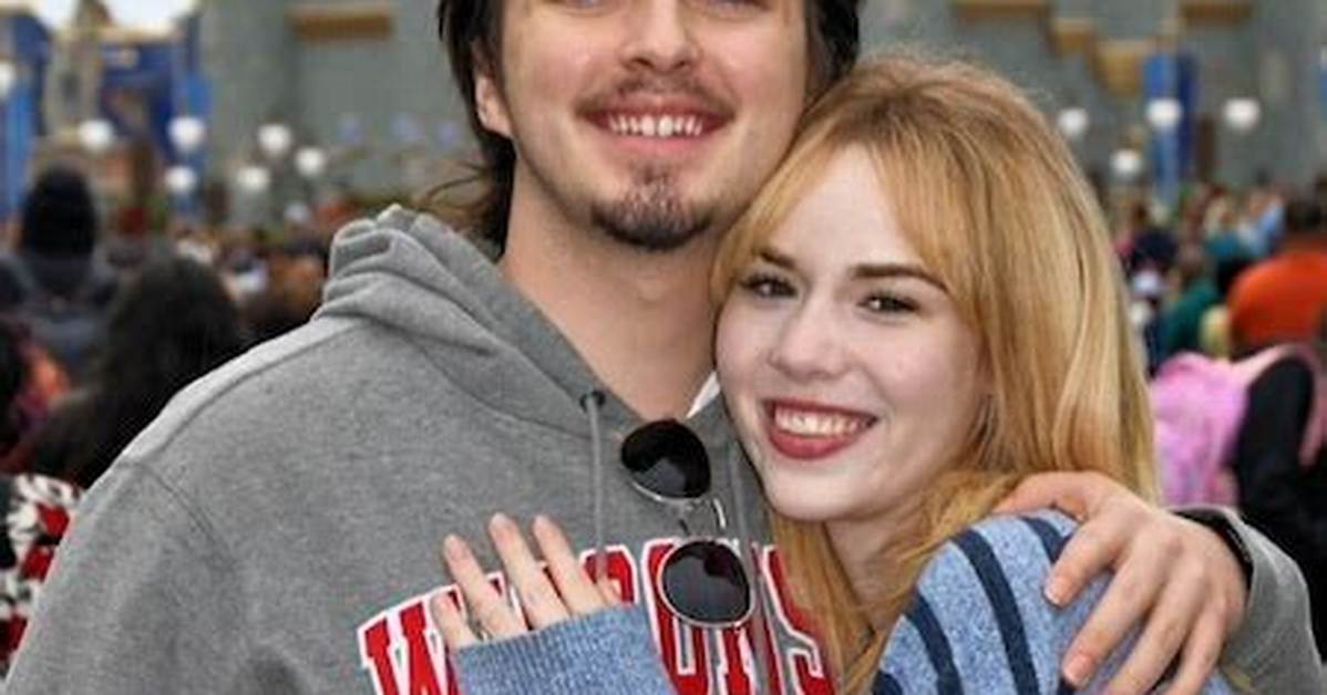 Who Is Michael Campion Dating – Michael Campion's Girlfriend & Exes