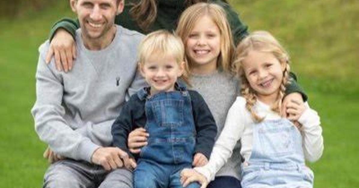 Who Is Rob Burrow’s Wife? Meet Lindsey Burrow