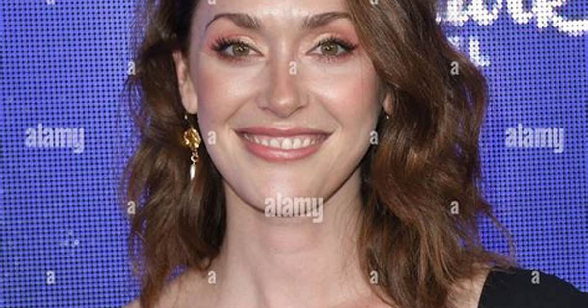 Who Is Sarah Power Dating – Sarah Power's Husband & Exes