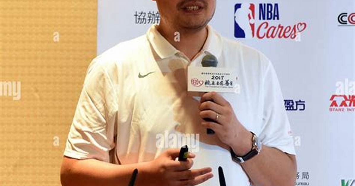 Who Is Yao Ming, the Retired Basketball Player? His Wife, Parents, and Age
