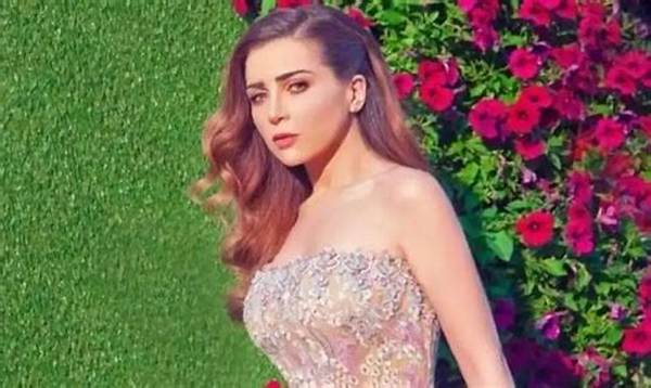 Xuan Mai Net Worth, Age, Height, Bio, Birthday, Wiki!