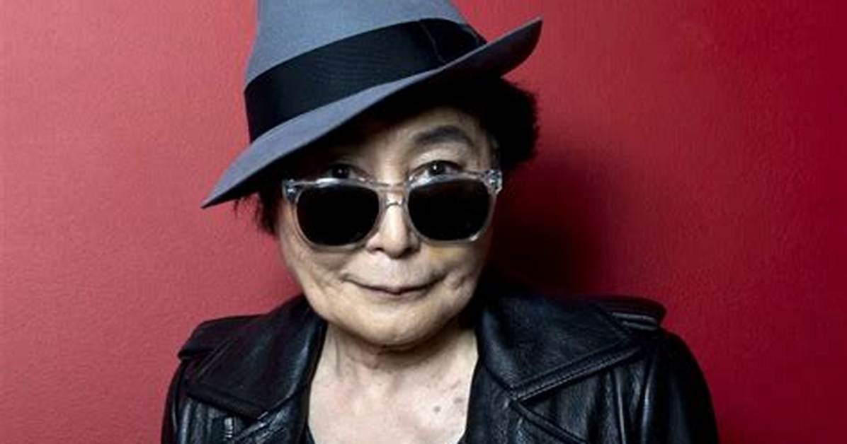 Yoko Ono Bio, Age, Height, Career, Husband, Children, Net Worth