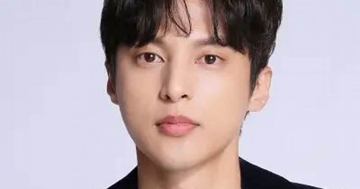 Yoon Sun-Woo - Net Worth, Age, Height, Birthday, Bio, Wiki!