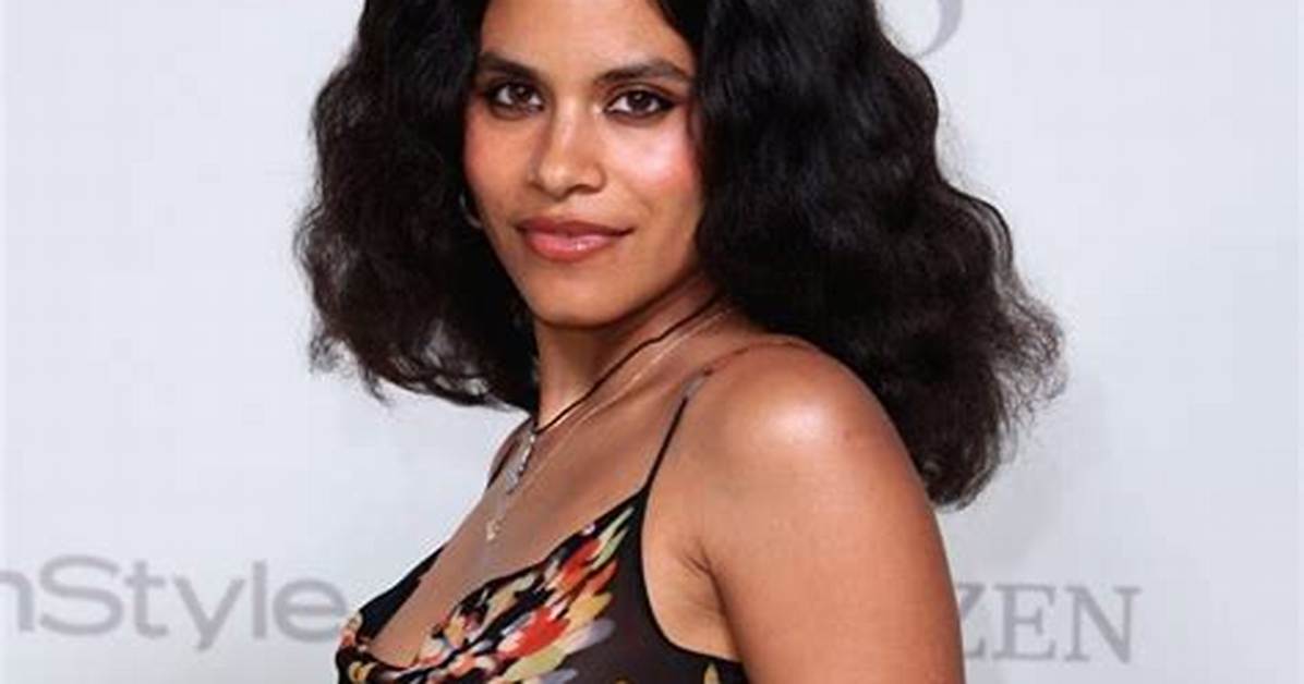 Zazie Beetz Biography: Education, Music, Age, Instagram, Net Worth, Movies & Tv Shows, Parents, Husband, Boyfriend, Wiki